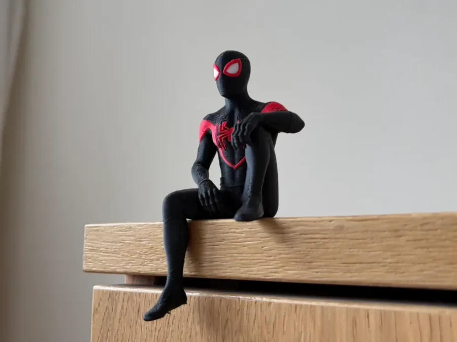 3D baskılı Spiderman figürü — detaylı FDM baskı örneği